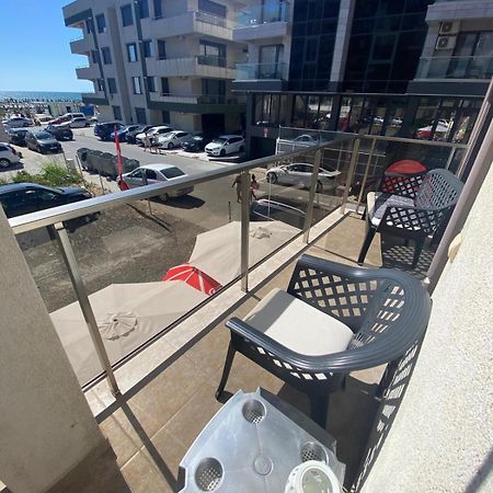 Apartament Andy Mamaia Nord 30 M De Plaja Năvodari Екстериор снимка