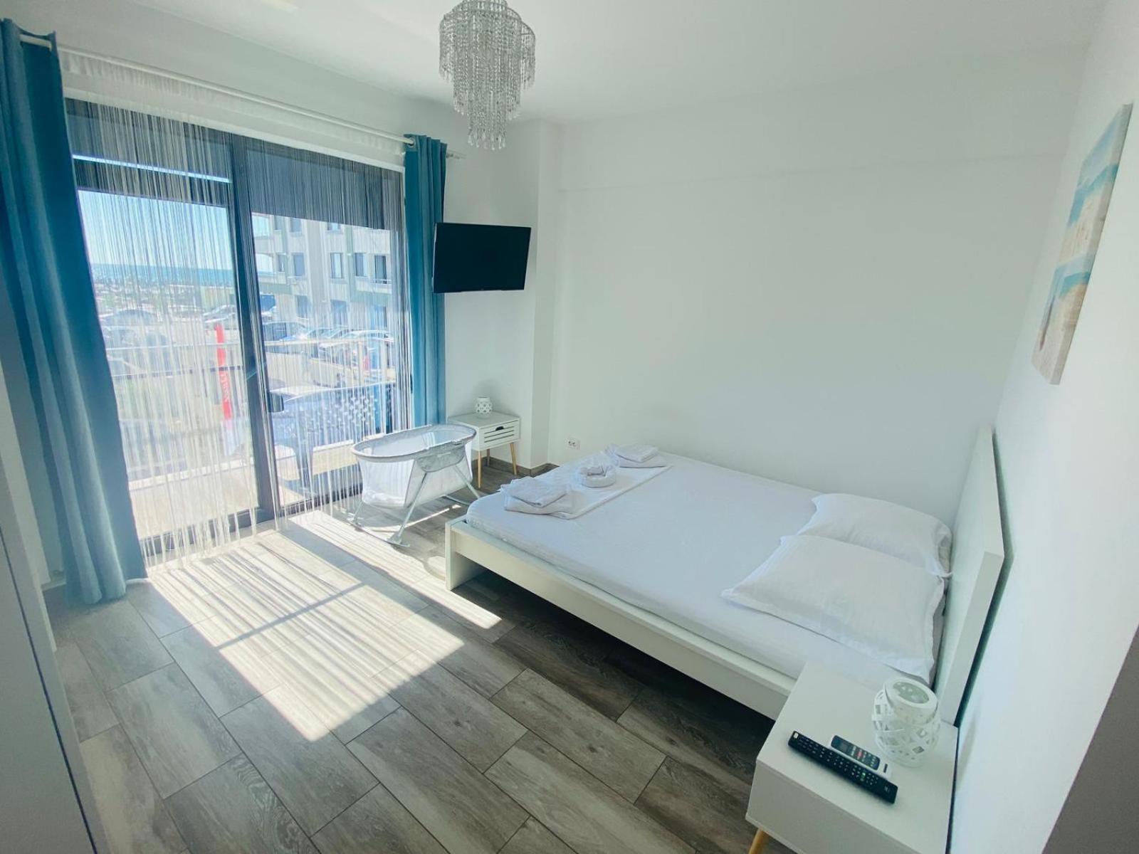 Apartament Andy Mamaia Nord 30 M De Plaja Năvodari Екстериор снимка